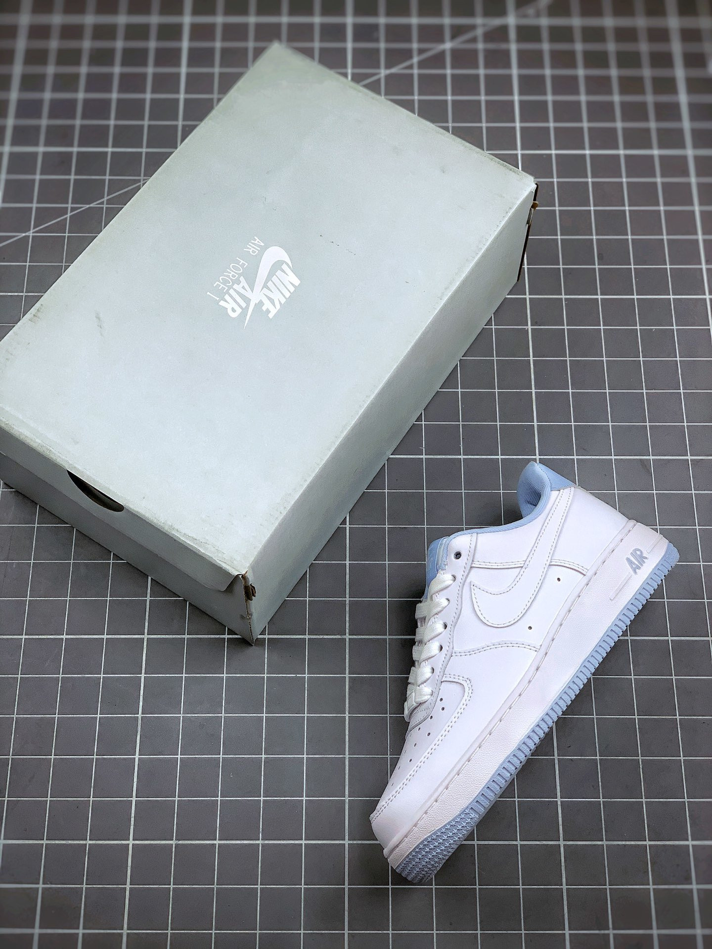 air force 1 gs white hydrogen blue